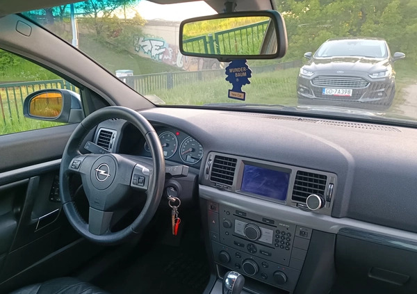Opel Vectra cena 13000 przebieg: 298000, rok produkcji 2007 z Gdańsk małe 67